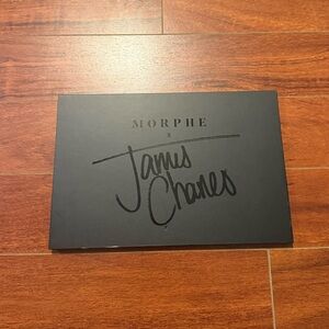 James Charles Morphe Eye Shadow Pallet